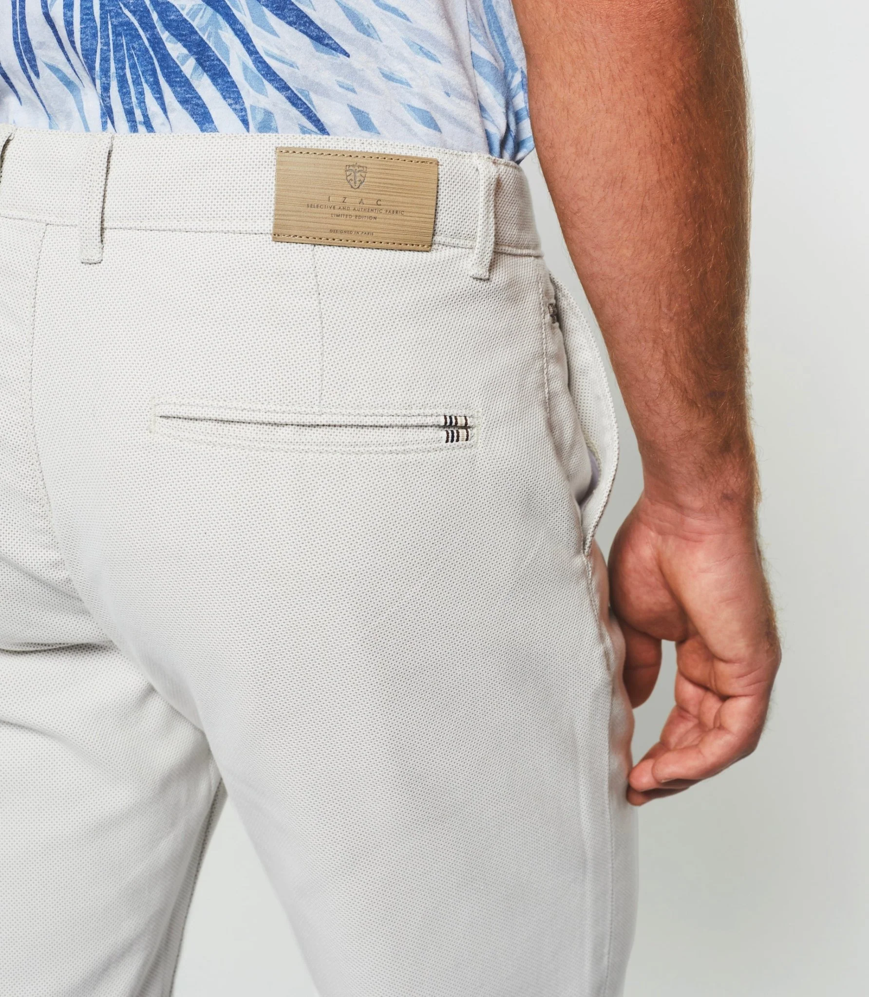 Bermuda urbain beige SWIMOUT - Image 3