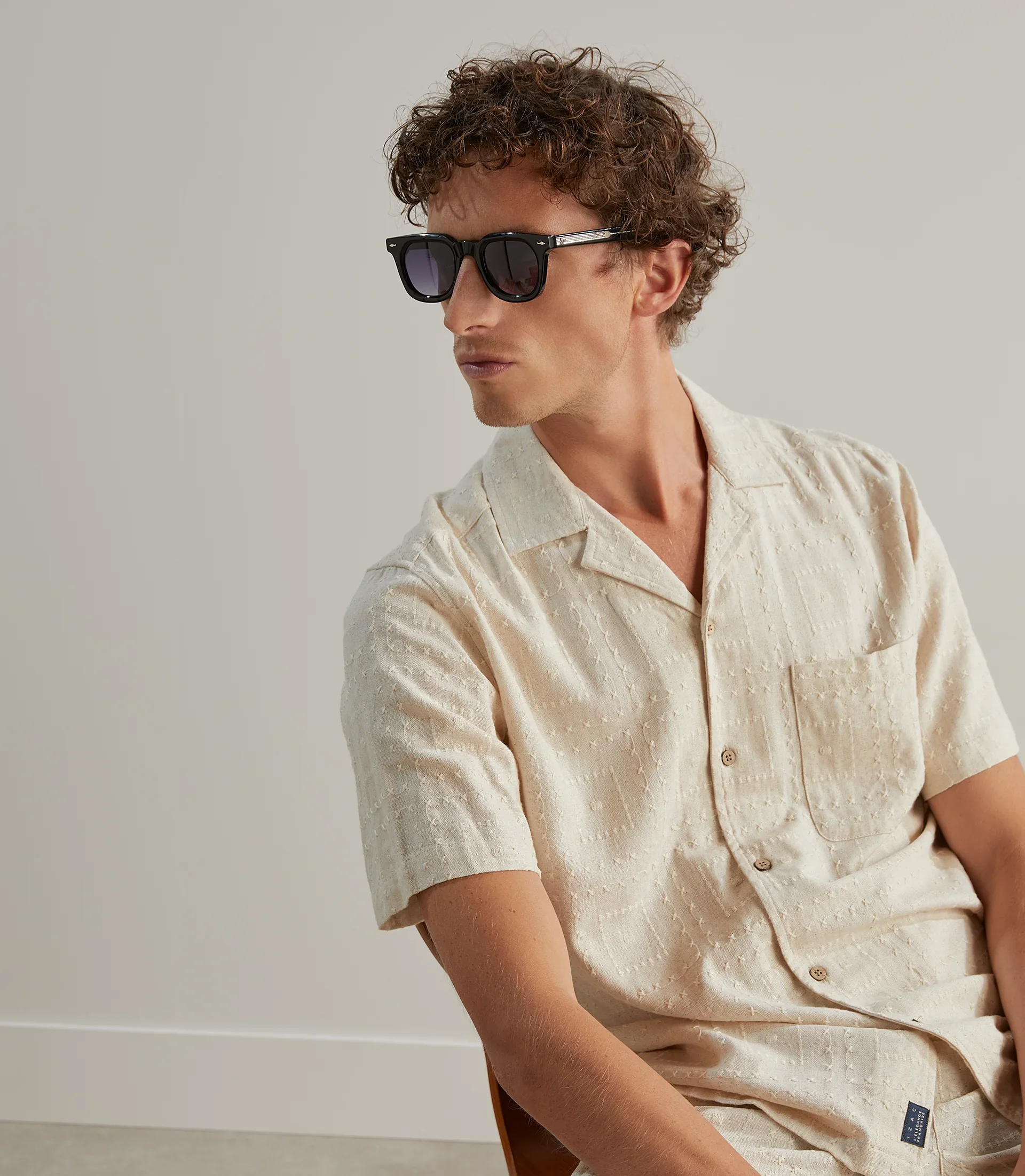 Chemise brodée beige - Image 6
