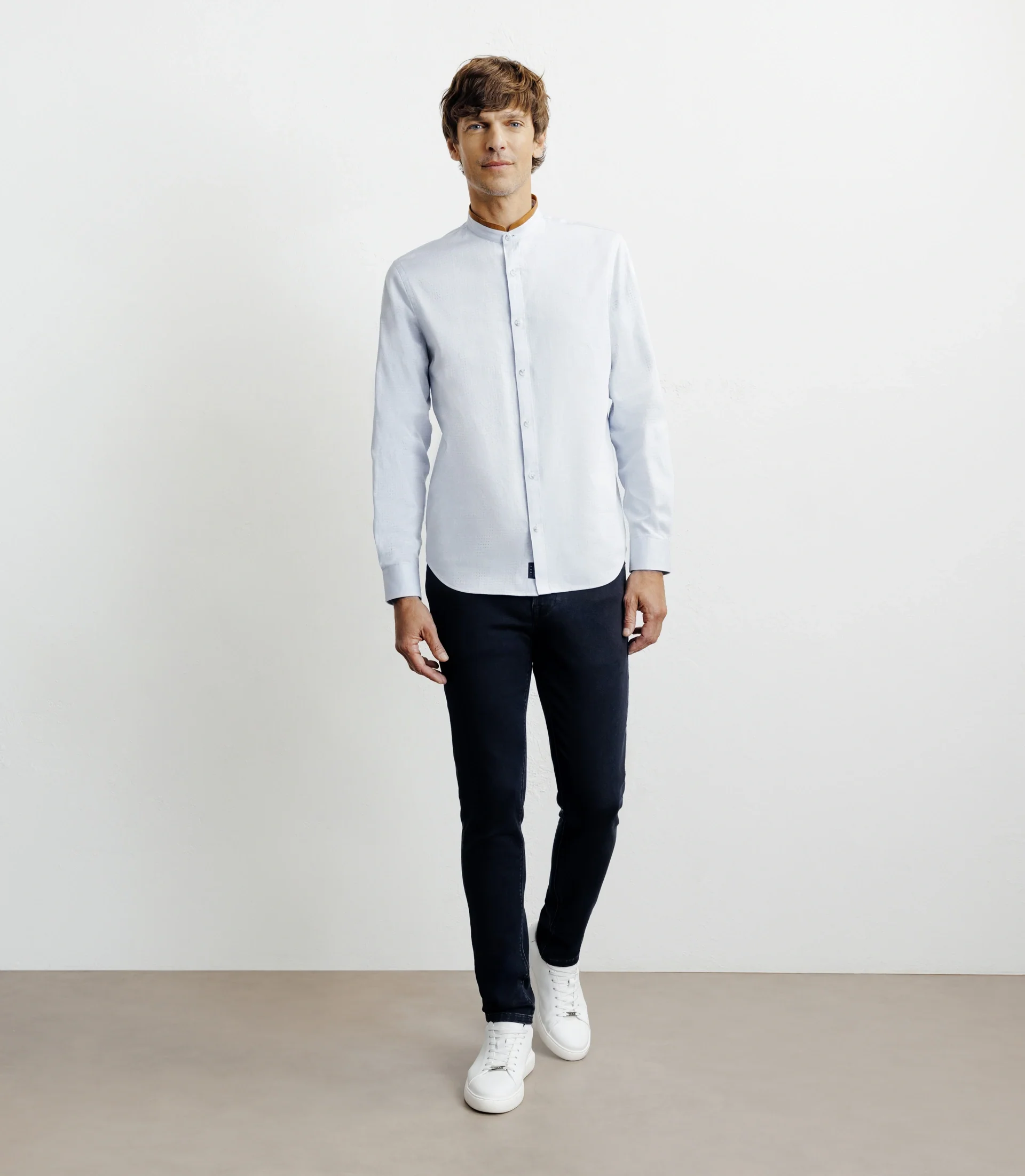 Chemise casual col mao avec coudières ciel - Image 3