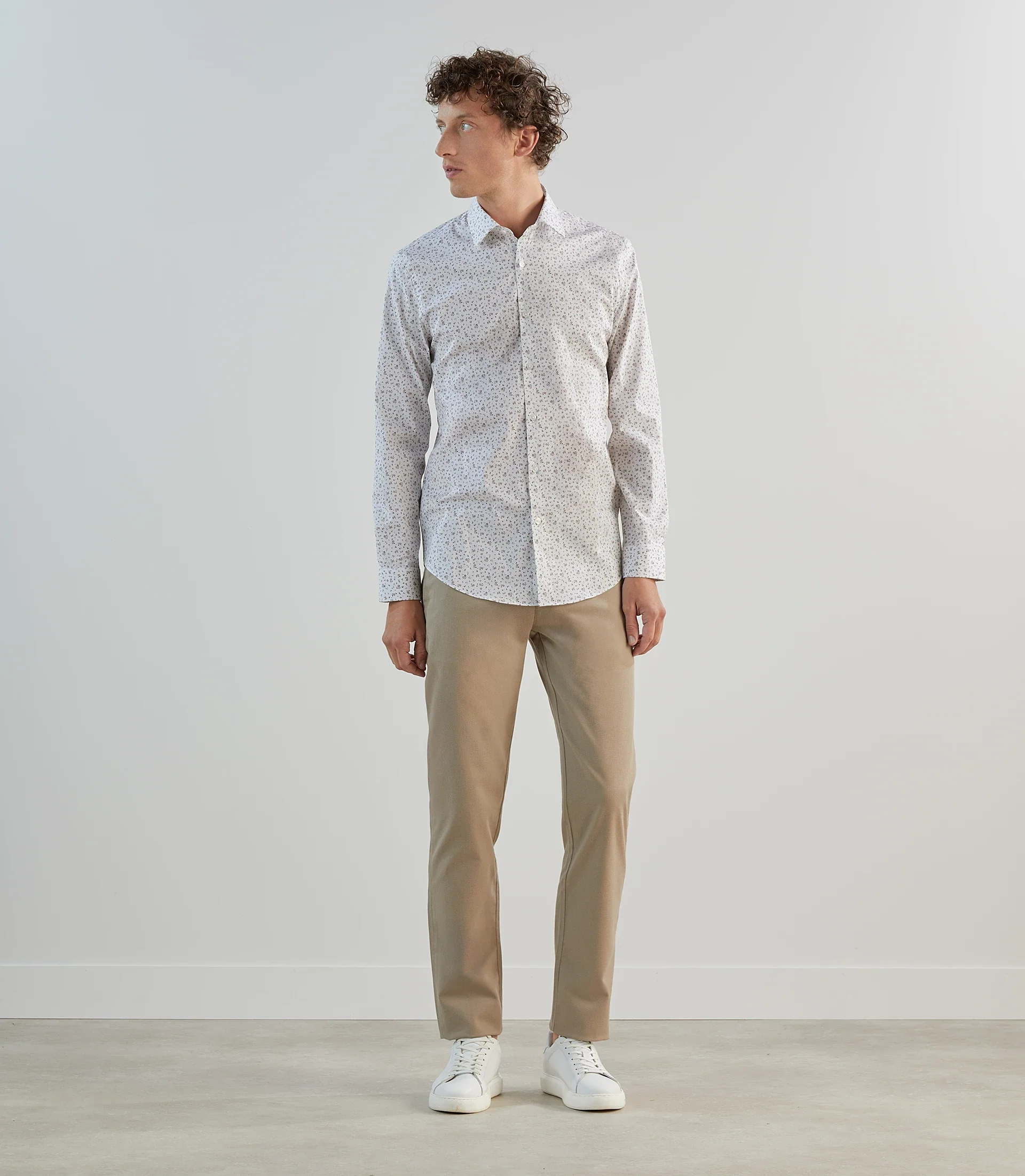 Chemise fantaisie beige - Image 3
