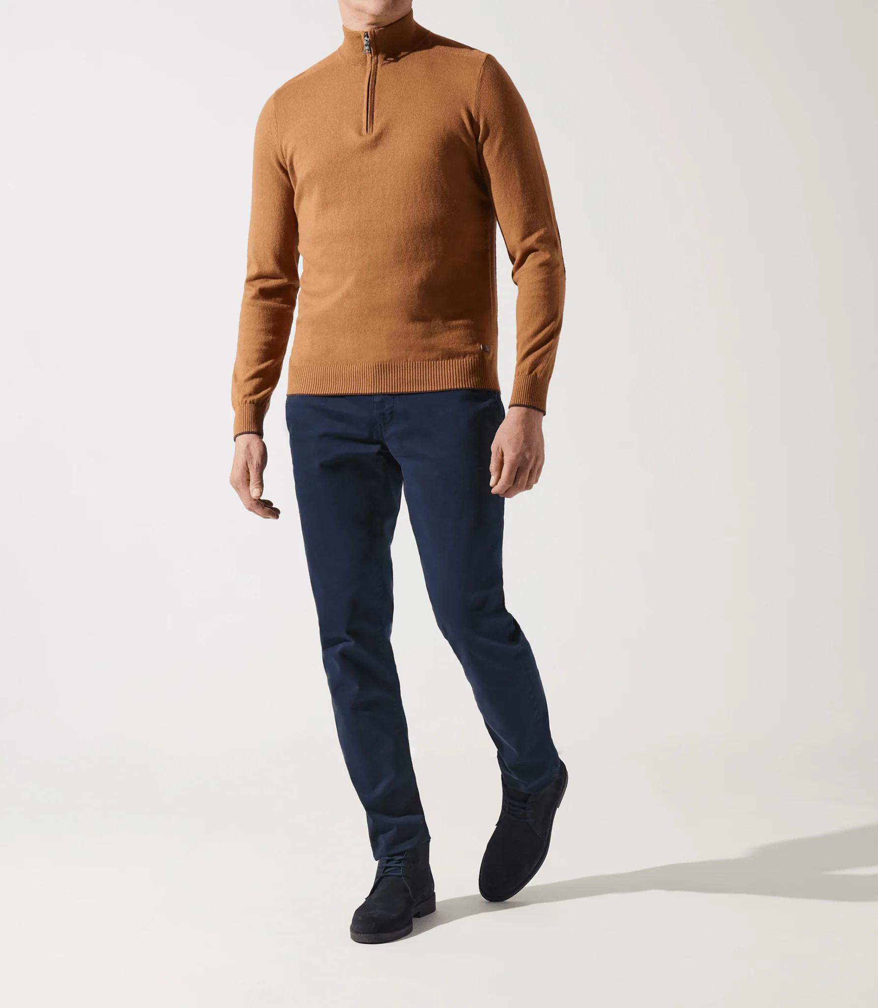 Pull col zippé camionneur camel