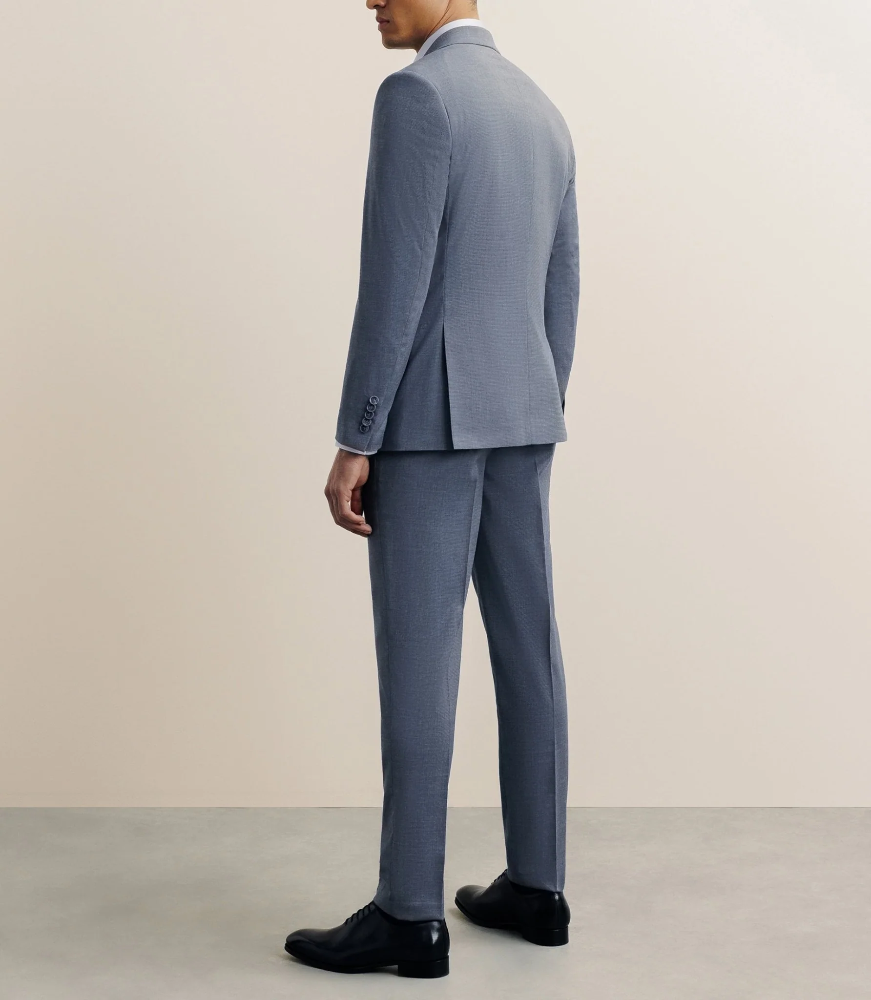 Costume avec 2 boutons bleu ciel - Image 4