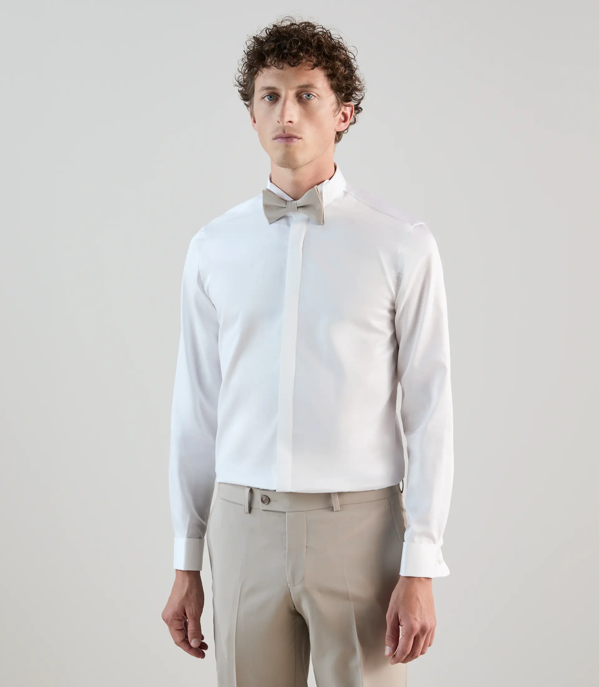Nœud papillon uni beige - Image 3