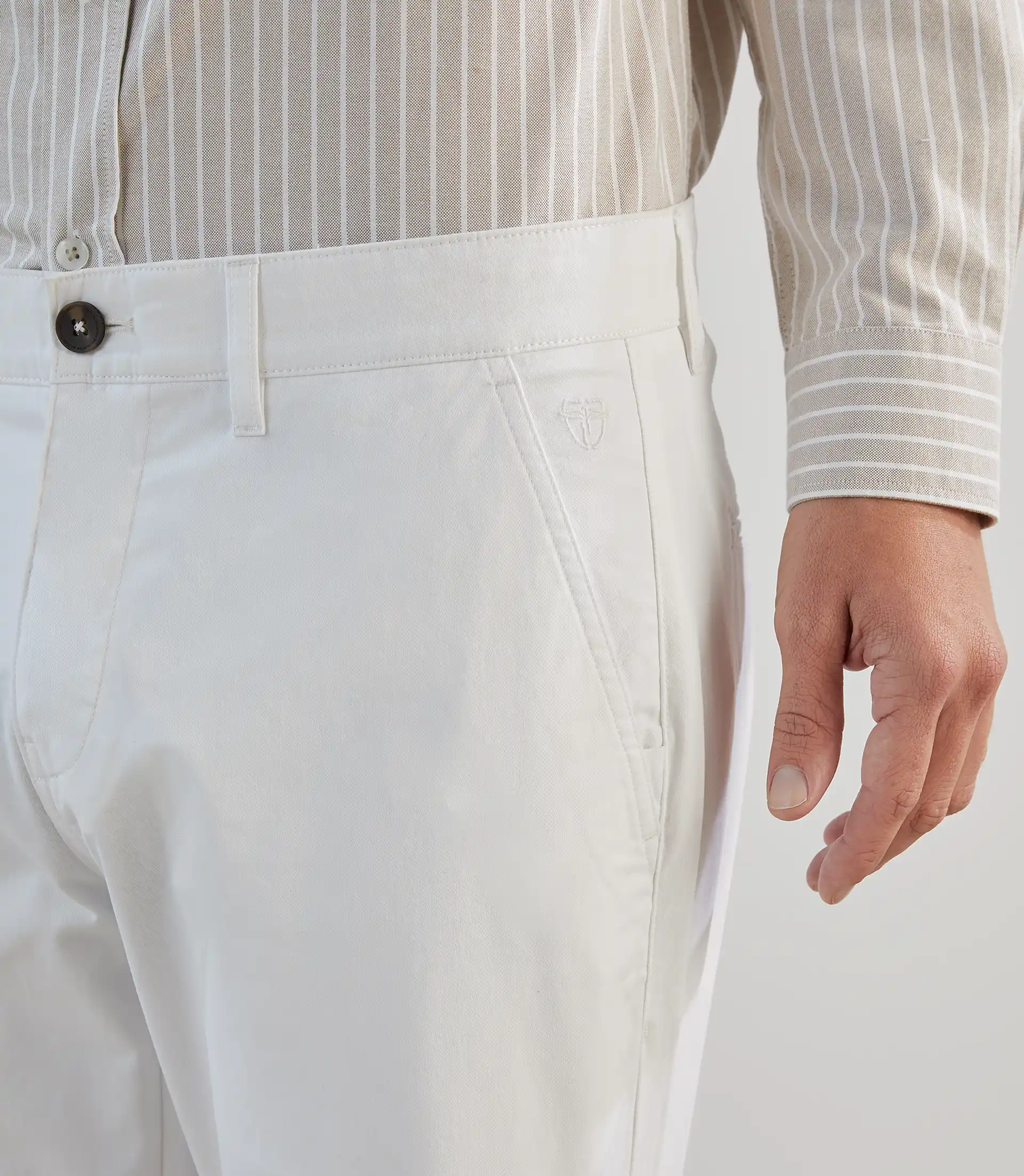 Pantalon chino blanc - Image 2