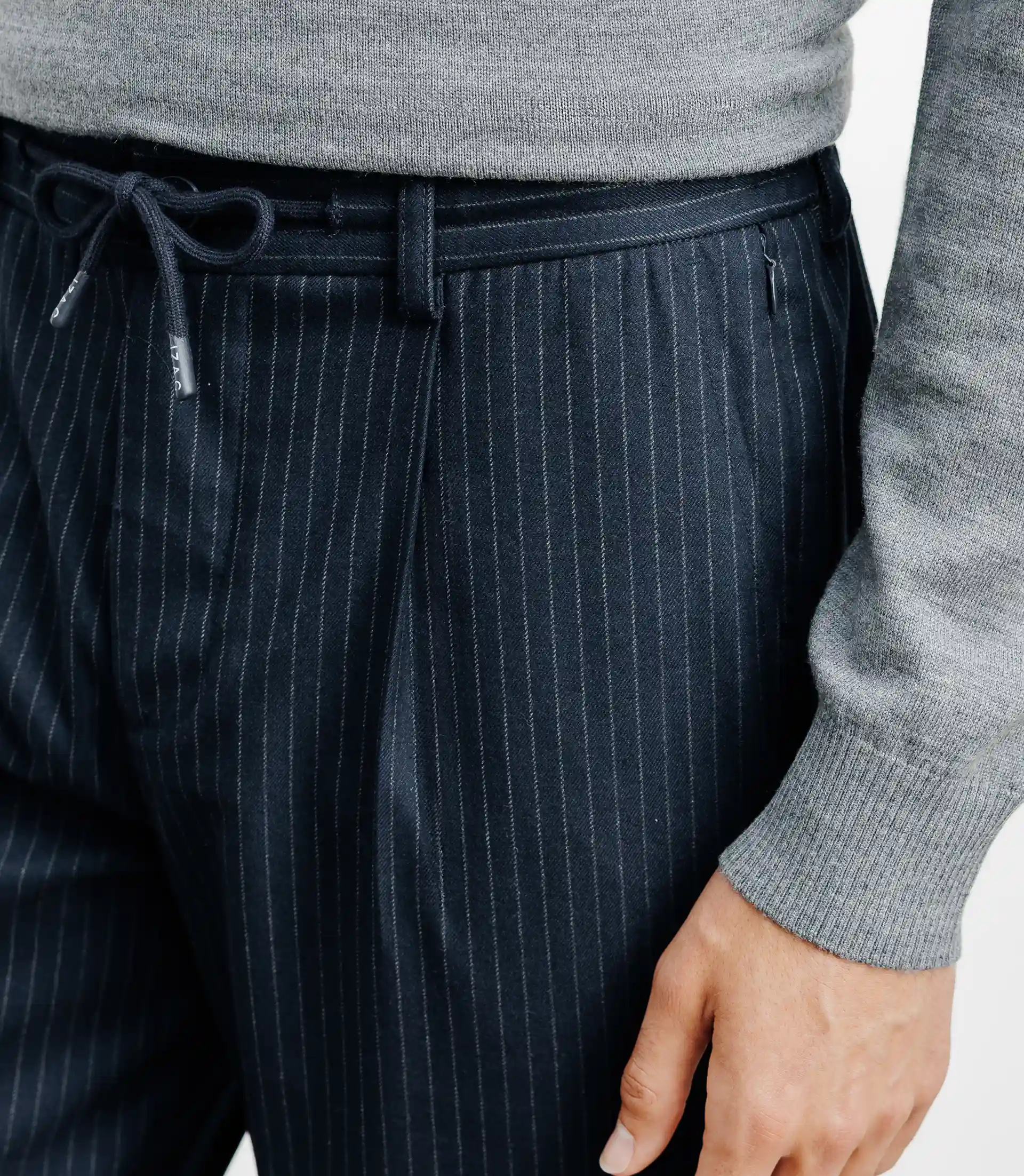 Pantalon rayé marine - Image 2