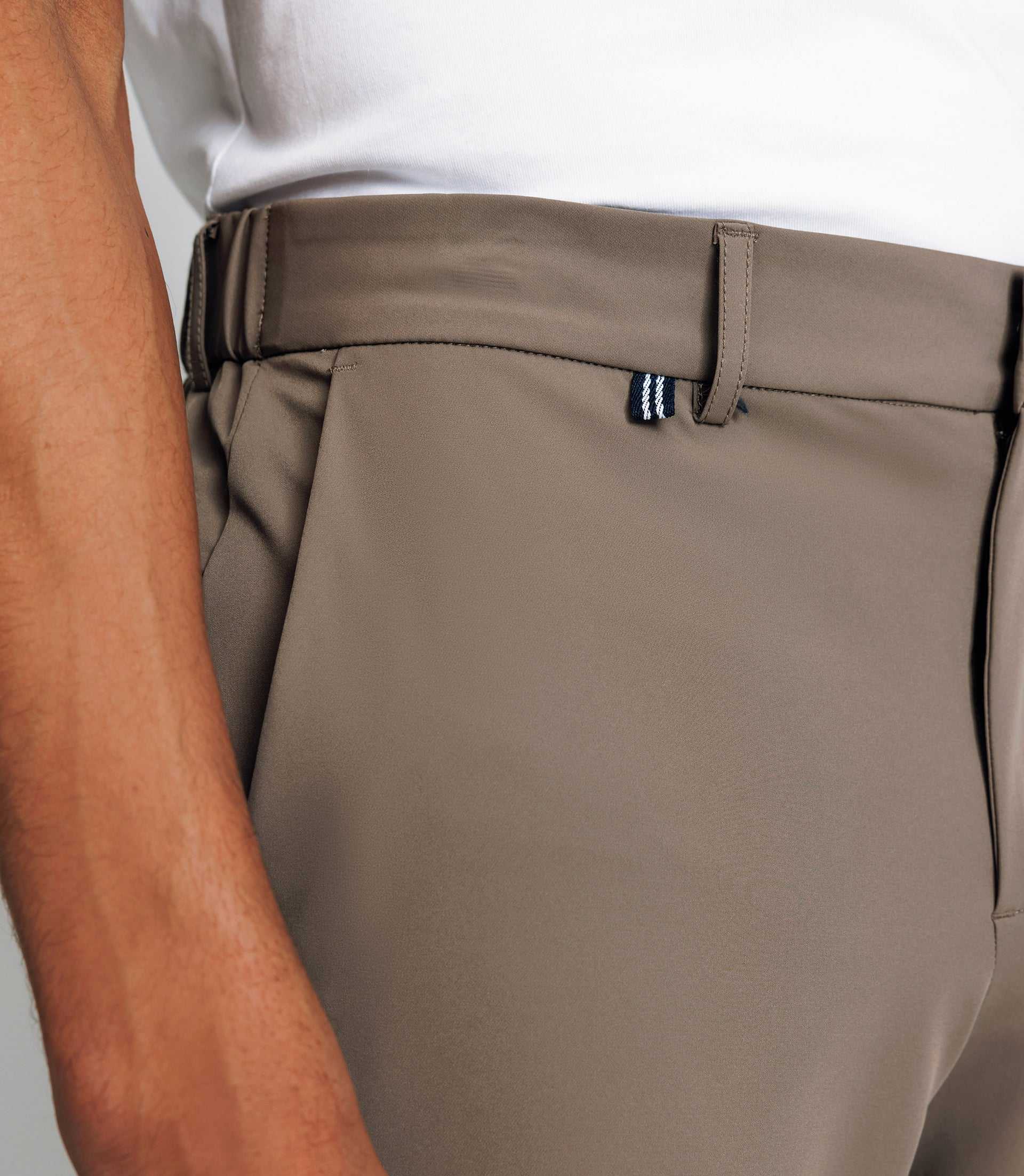 Pantalon ville taupe - Image 2