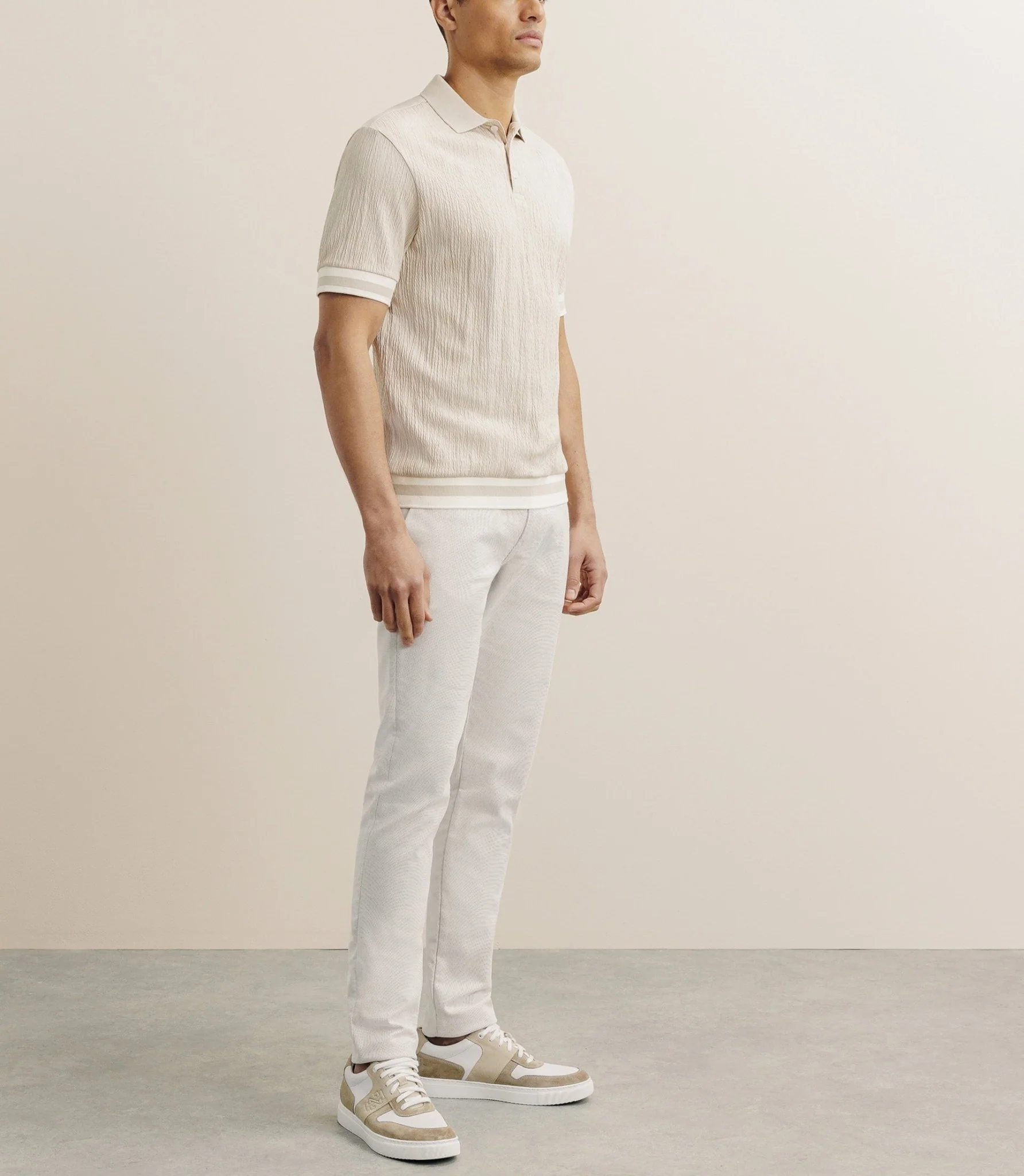 Polo boutonné en jersey beige - Image 3