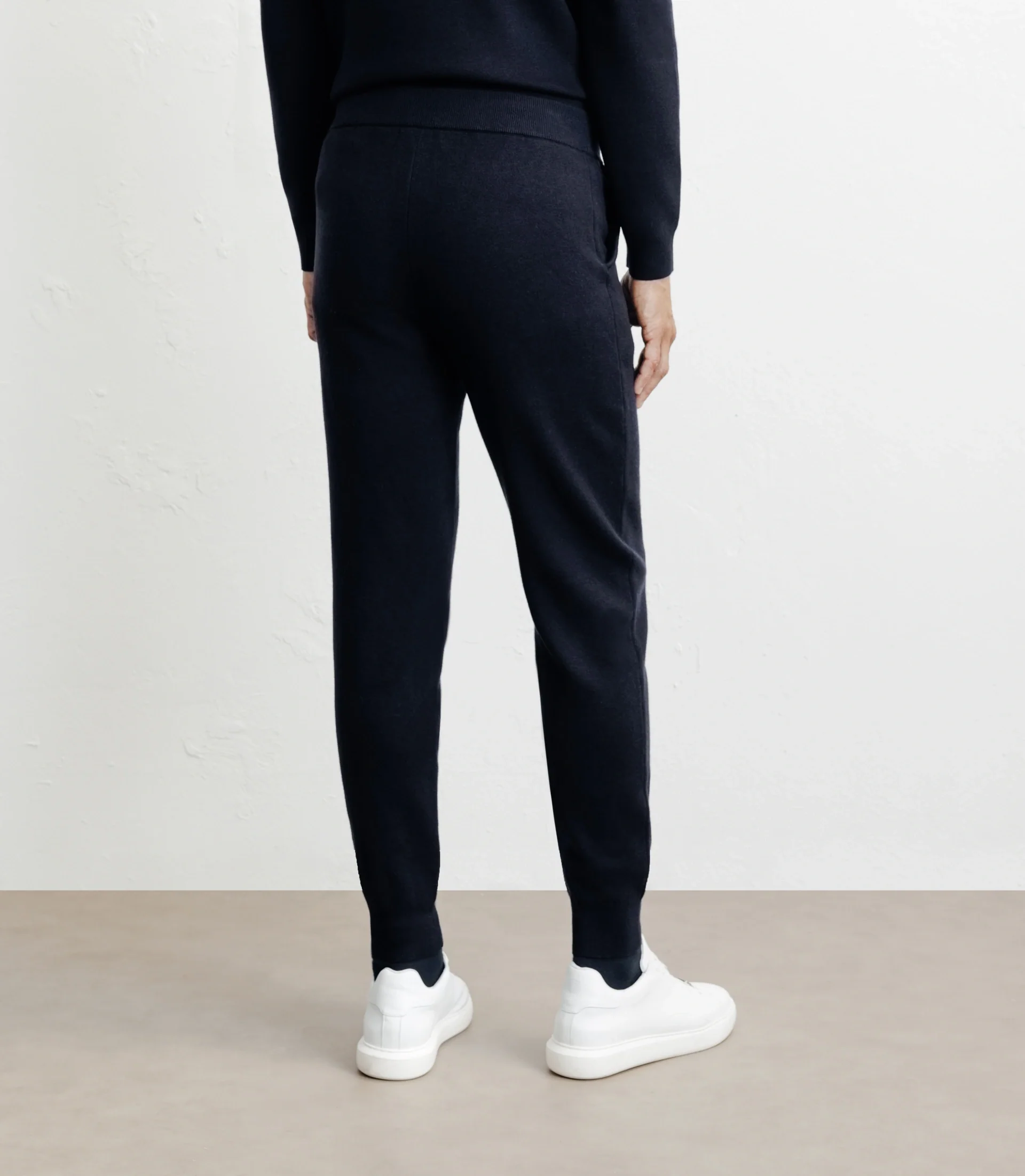 Pantalon en maille marine - Image 4