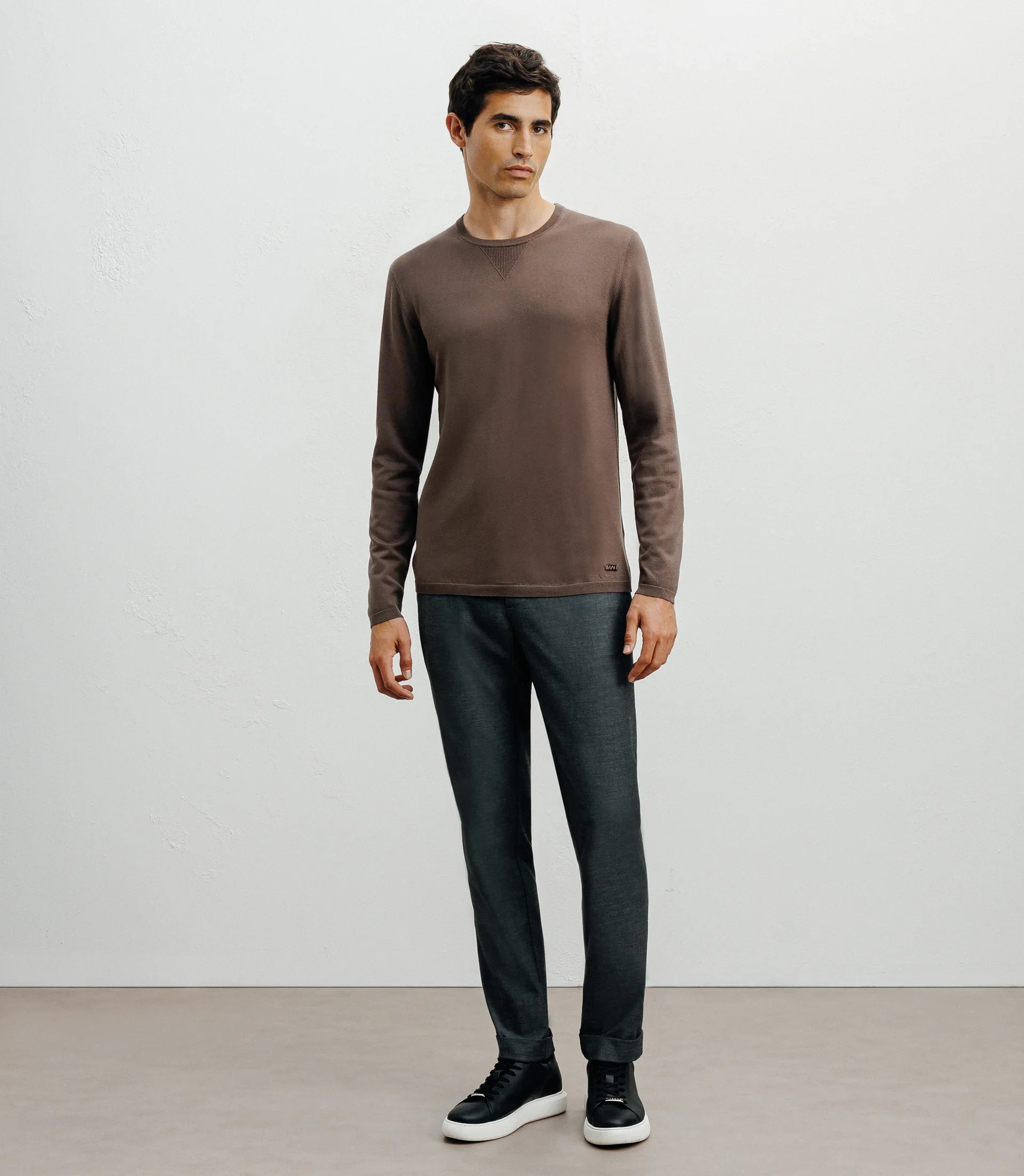 Pull manches longues col rond en maille chatain - Image 3